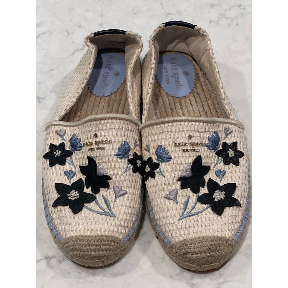 Kate Spade Women’s Gwen‎ Daffodil Embroidered Slip On Flats Shoes Size 8 Beige